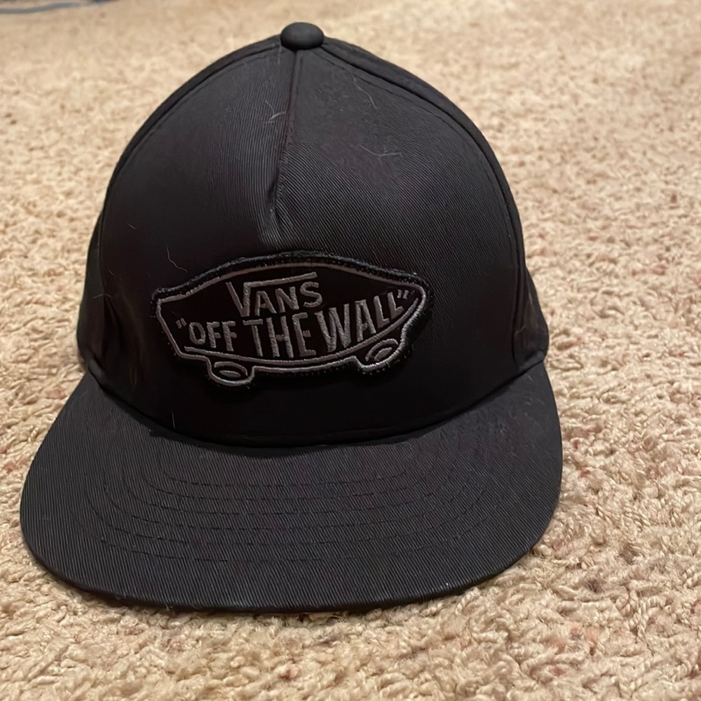 Vans black hat